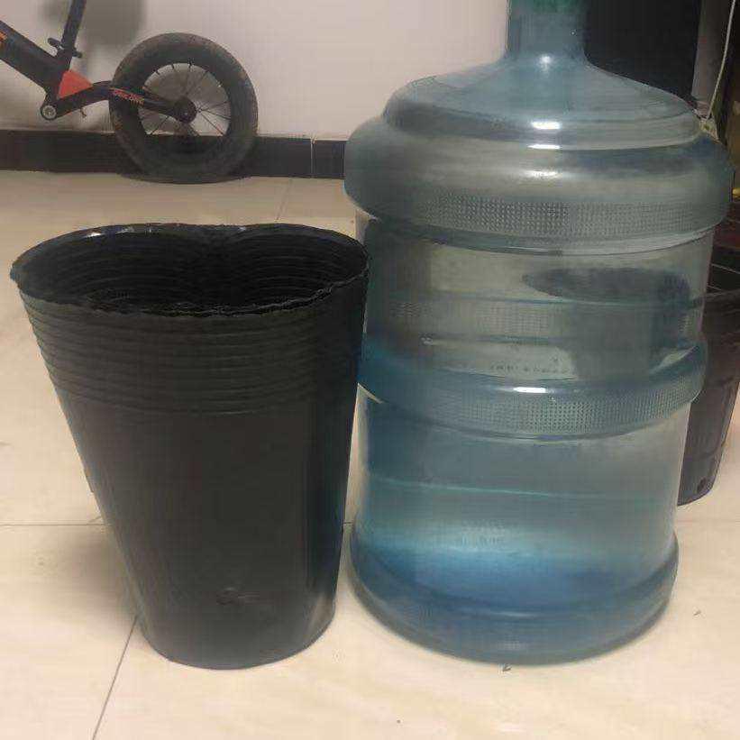 Disposable Plastic Seedling Pots for Gardening and Planting