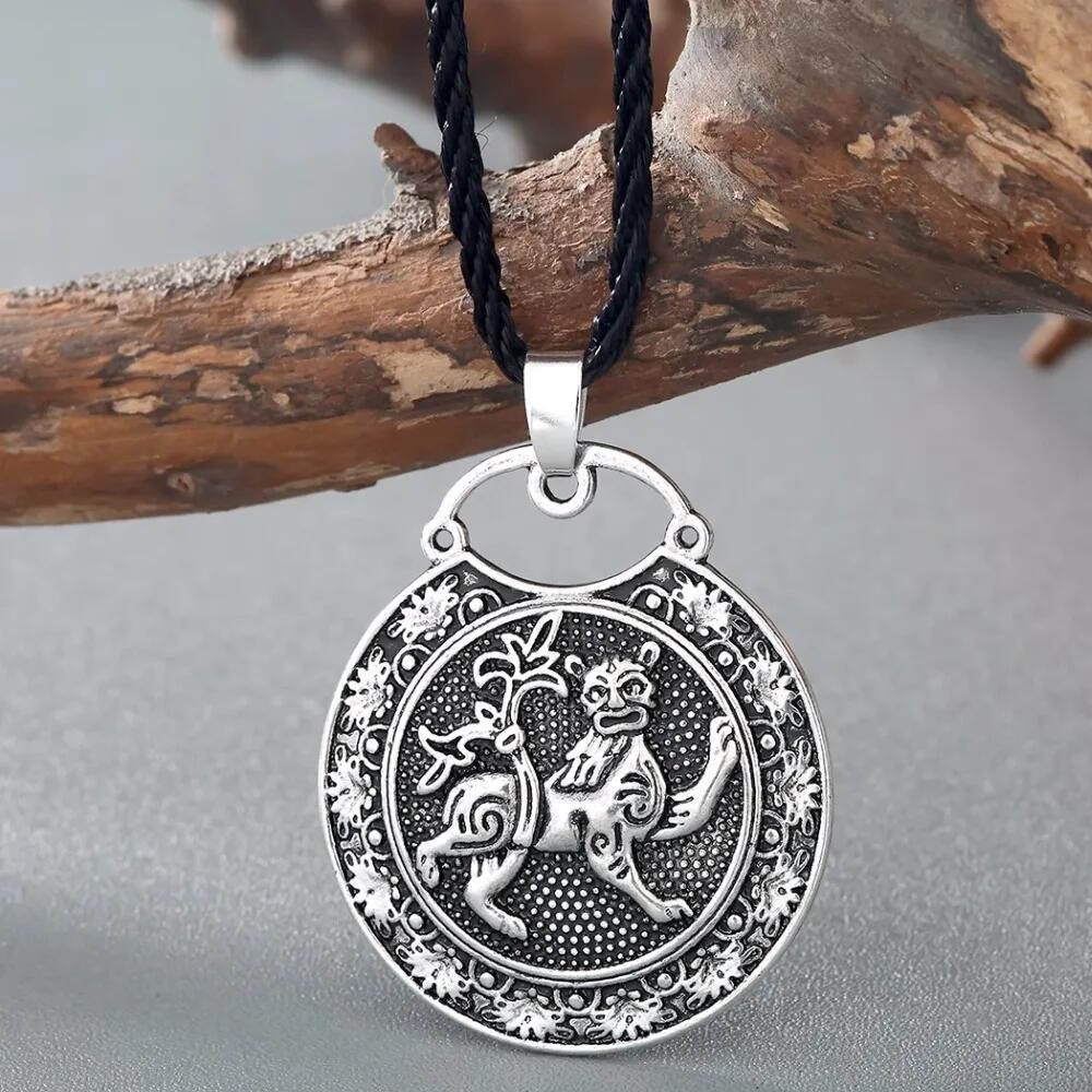 

Kinitial Винтажные Животные Львы Подвески и Ожерелья Viking Дружба Длинные Ожерелья Панк Стиль Подарки для Мужчин Ювелирные Изделия Ожерелье 45cm