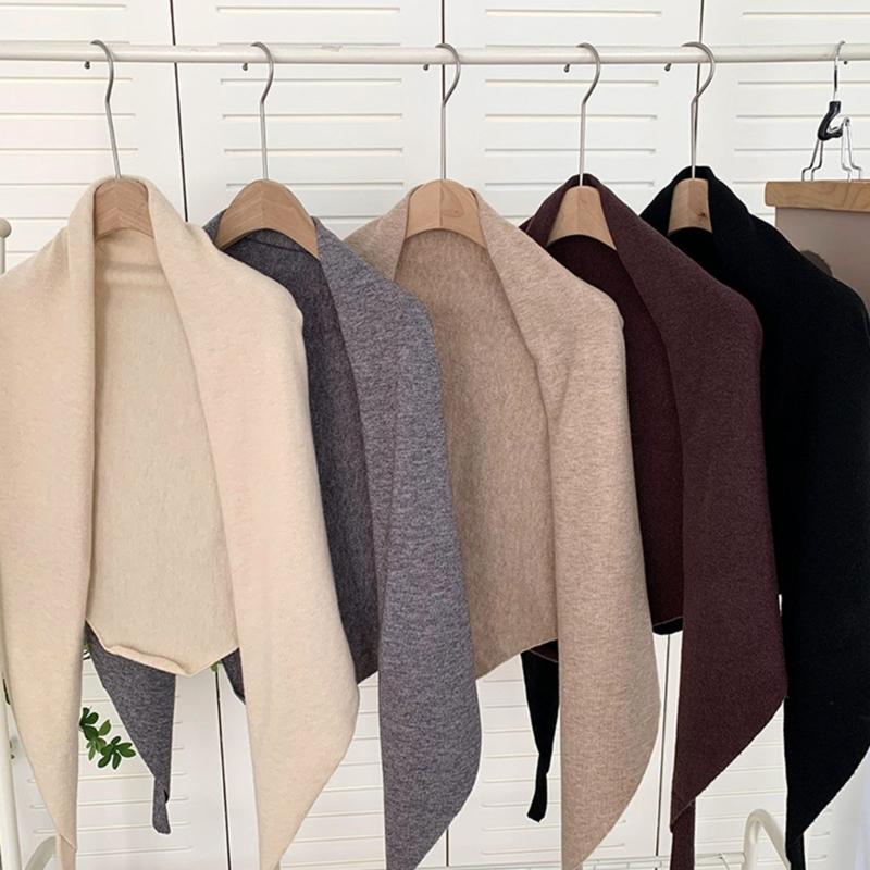 Versatiles Knitted Shawl Light weight Capes Fashionable Breathable Ponchos Warm Winter Accessory