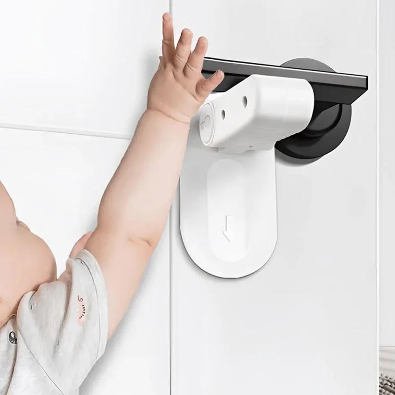 Childproof Door Handle Safety Lock No-Drill Installation Latch Lock Baby & Pet Safety Protection Prevents Door Opening & Finger
