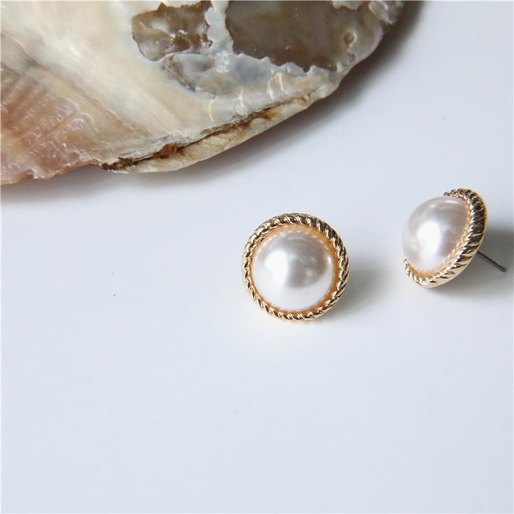 New Vintage Round Marble Opal Stone Big Stud Earrings Women Fashion Temperament Ear Stud Circle Pearls Stone Jewelry