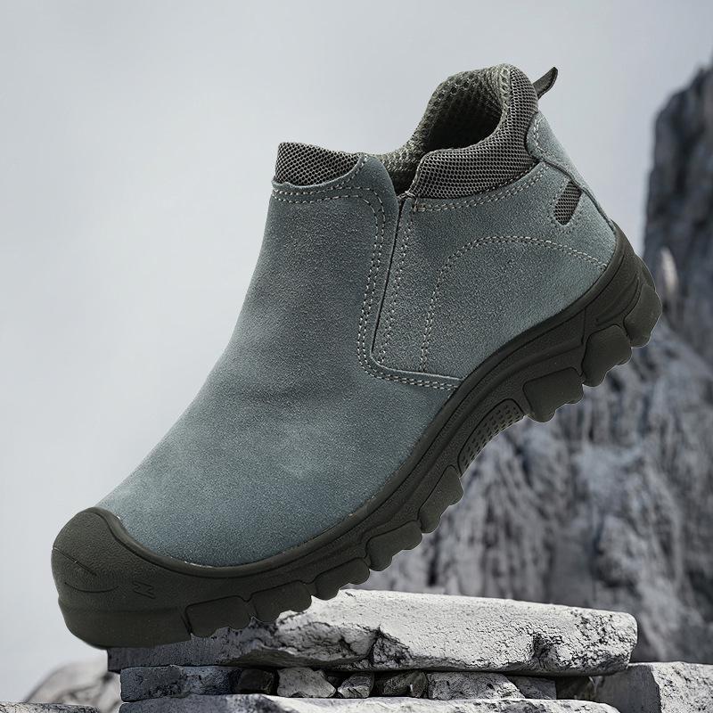 Men's Breathable Steel Toe Work Shoes: Summer Lightweight, Anti-Smash, Anti-Puncture, Anti-Scald, Ideal for Welding and Construction Sites.