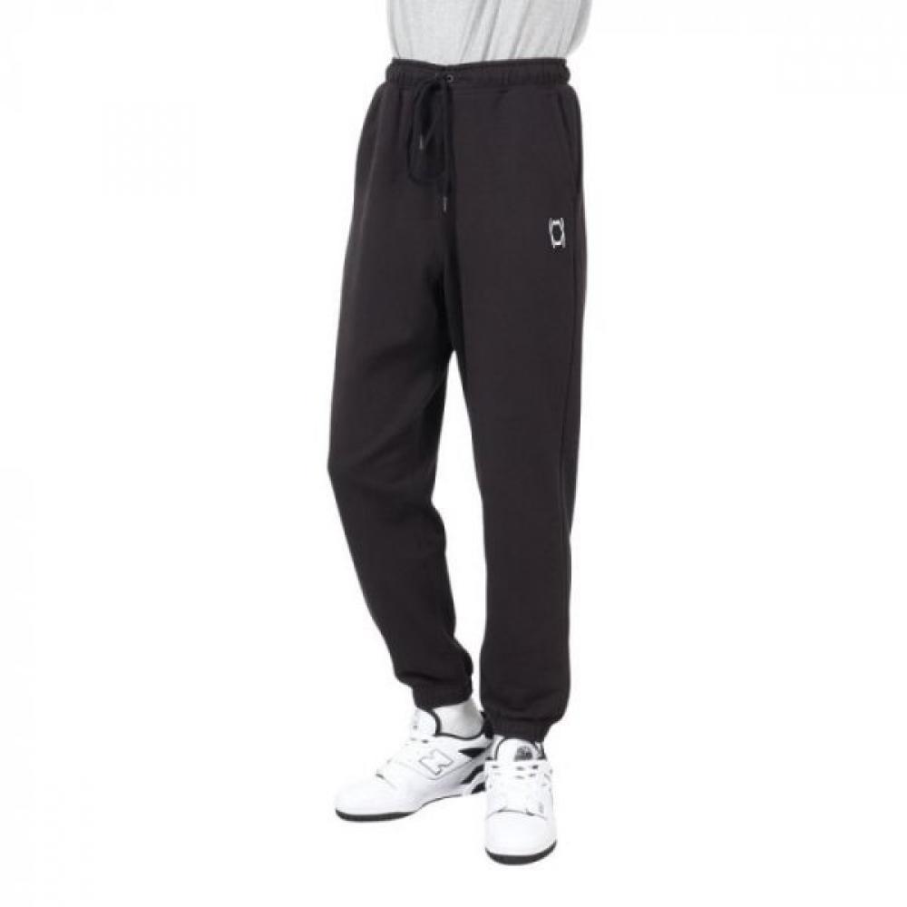 

Puma Galleria Мужские спортивные штаны Pivot 62759503 Puma L