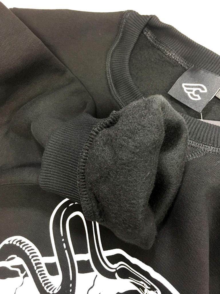 Cinelli Mike Giant Black Crew Size XL for Road Bikes Sweatshirt, (CMGCREWBKXL)