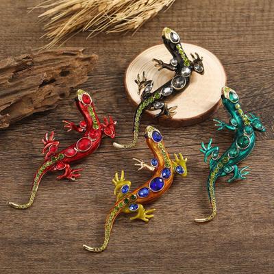 Vintage Reptile-shaped Brooch Exquisite Faux Crystal Pin Animal Shape Men Clothes Badge Fashion Accessories