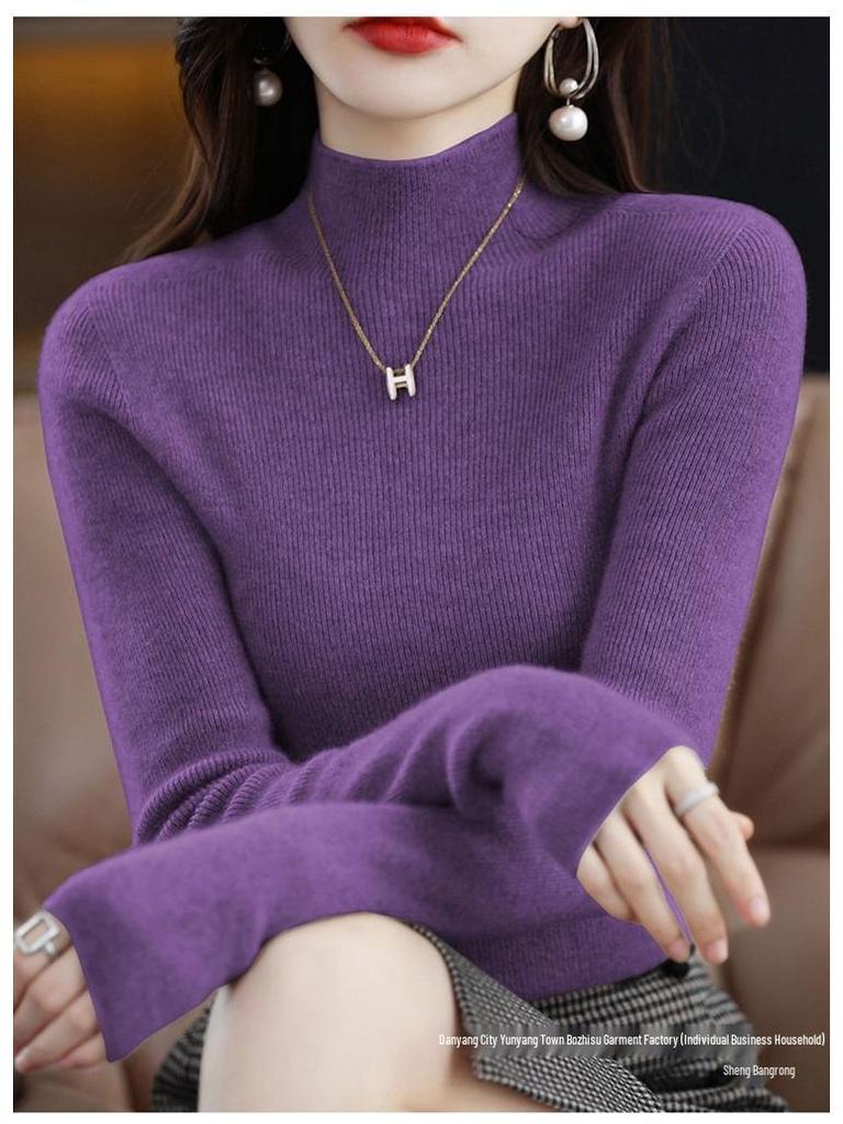 Första Linjens Damstickad Tröja med Halvhög Hals i Ullblandning – Höst/Vinter Smalstickad Basplagg