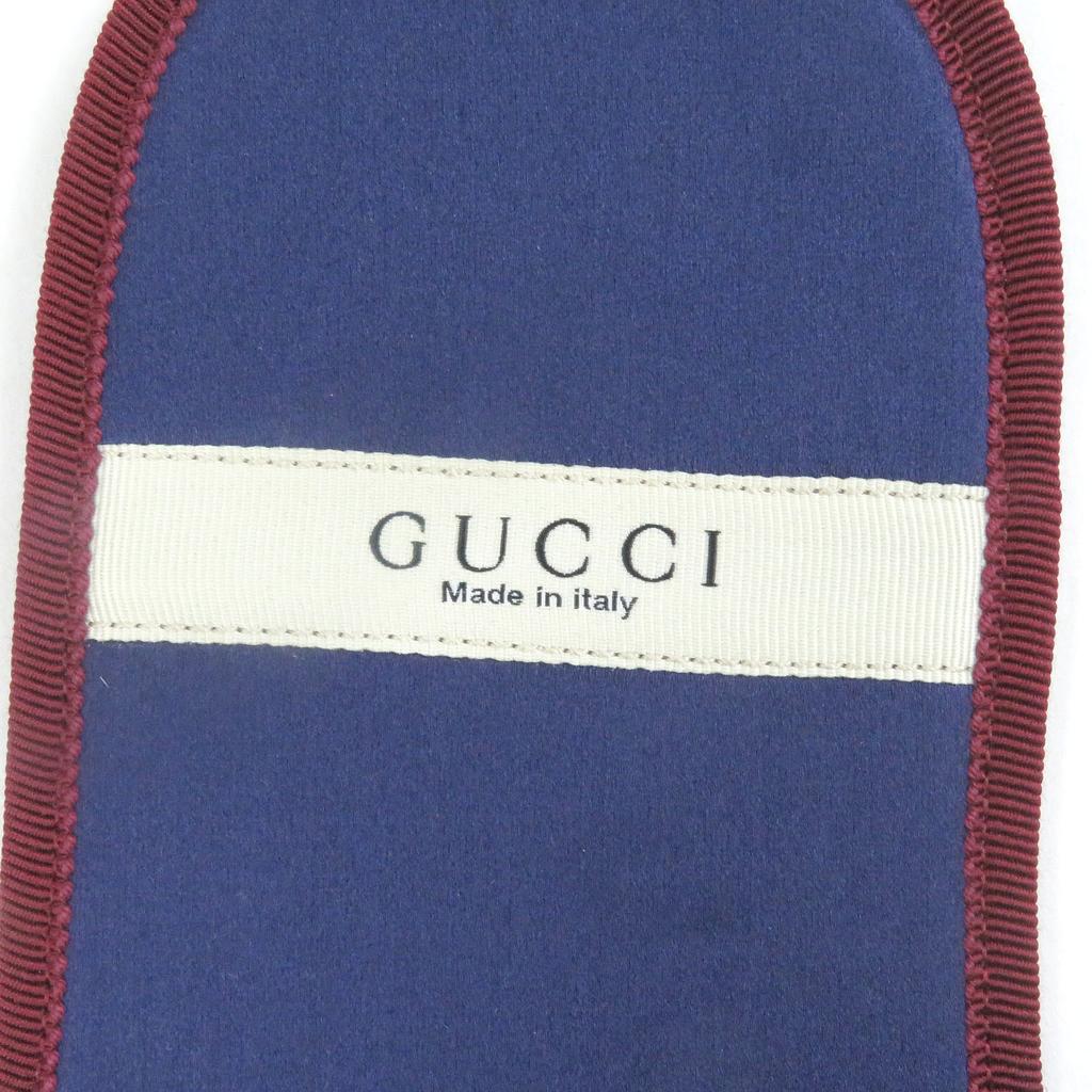 Makelloses GUCCI Andere Schuhe Geometrische G Augenmaske, Nackenkissen, Hausschuhe Reiseset Gebraucht