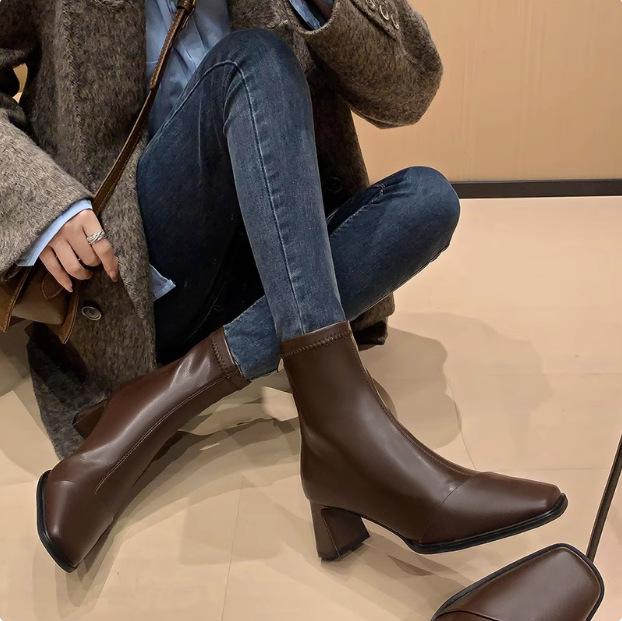 French retro thin boots women's Martin boots autumn and winter temperament foreign style square head high heels short boots thick heel elastic single
