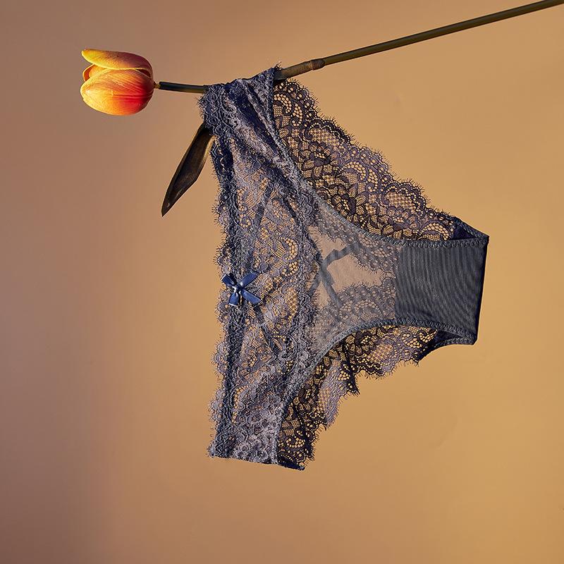 Ladies Spring and Summer Sexy Lace Low Waist Cross Thong Underwear