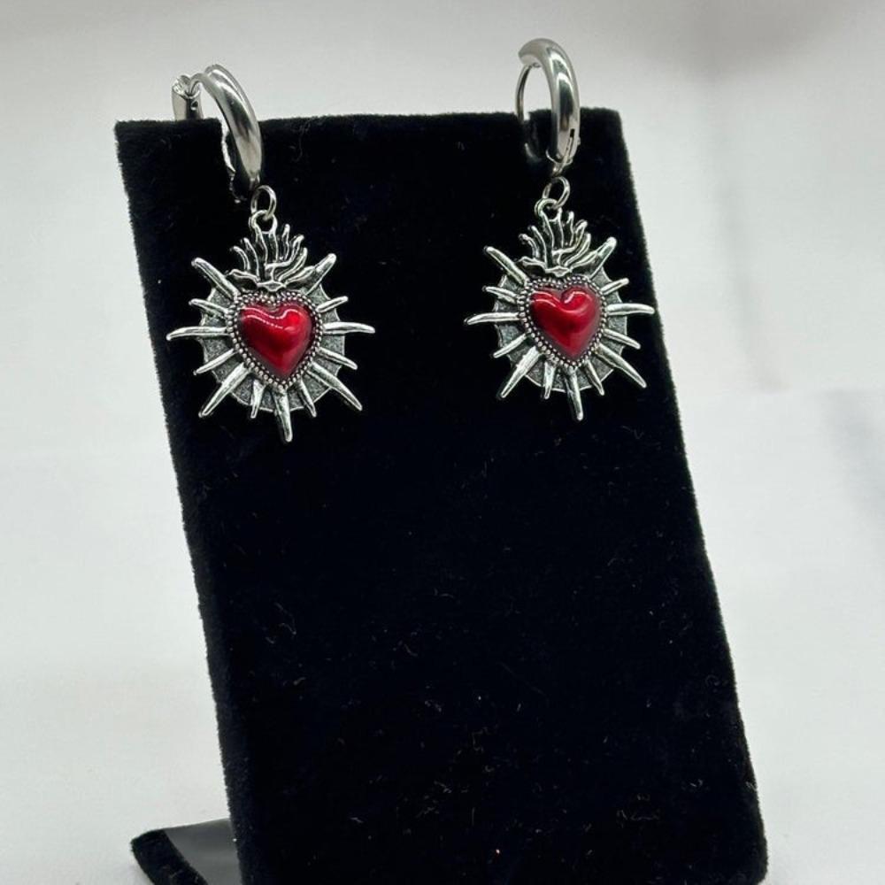 Gothic Temperament Sacred Heart Red Black Drip Glaze Heart Shape Hoop Earrings for Women Halloween Party Stainless Steel Jewelry