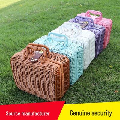 Vintage-Style Imitation Rattan Picnic Basket and Storage Box - Ideal for Photos, Bridesmaid or Groomsman Gifts