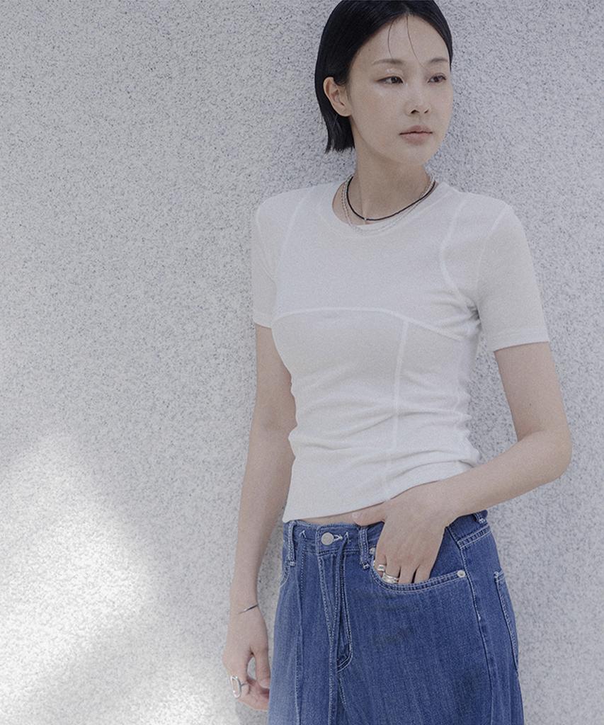 Memua Balance Up Line Half T-Shirt