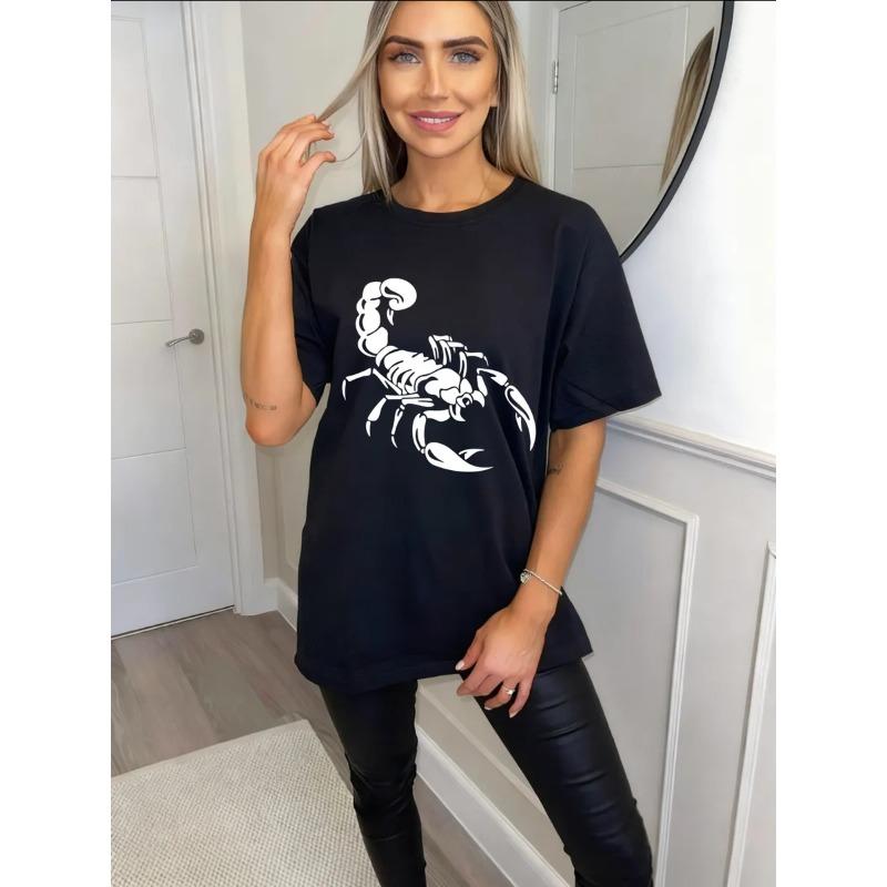 Vintage Black Oversized T-Shirt with White Skeleton-Style Scorpion Print – Edgy Dark Aesthetic Graphic Top