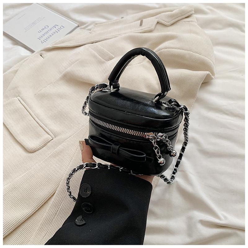 

Красные мини-сумки квадратной формы для женщин, новые универсальные сумки через плечо с цепочкой-бантом, модный кошелек из искусственной кожи в виде помады Mini(Max Length<20cm)