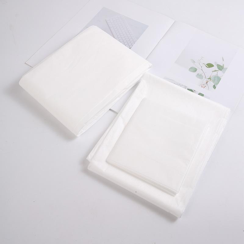 Disposable Travel Set Three Piece Set of White Bed Sheets and Quilt Covers Portable Travel Hotel Disposable Items No Shed Hair
