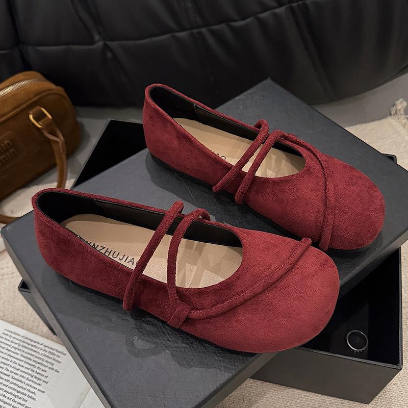 

Design sense autumn new thin belt round head flat bottom versatile single shoes not tired feet soft sole shallow mouth flat heel shoes 35