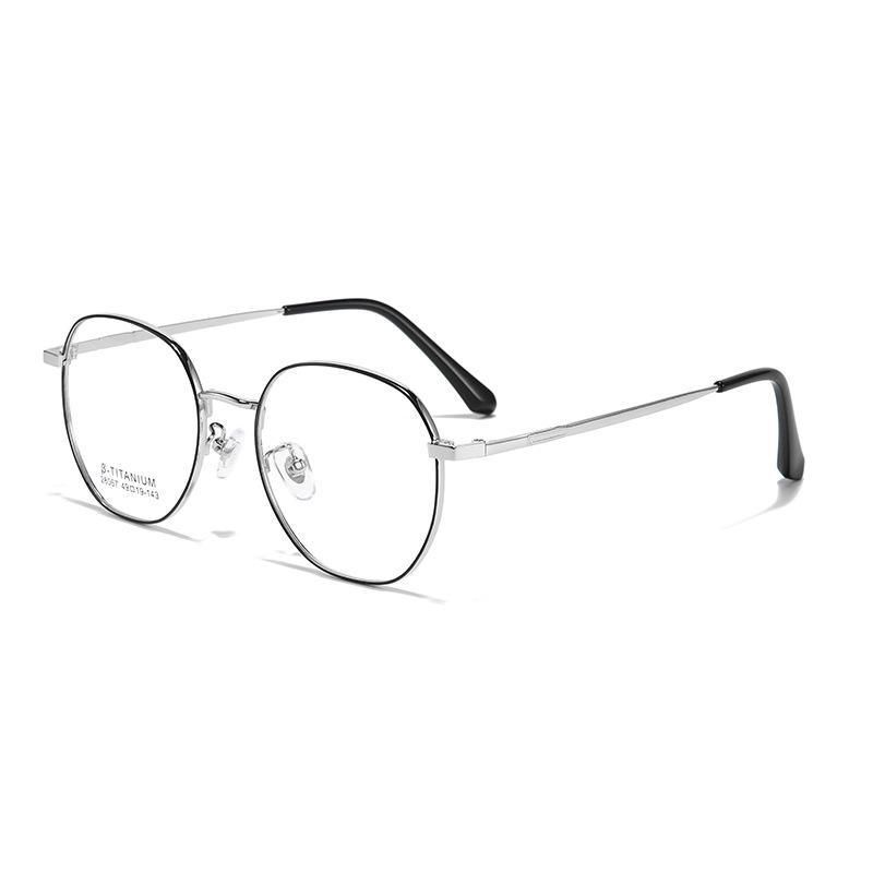 Stylish Retro Metal Glasses Frame: High-End Non-Magnetic Titanium Round Myopia Glasses for Men & Women