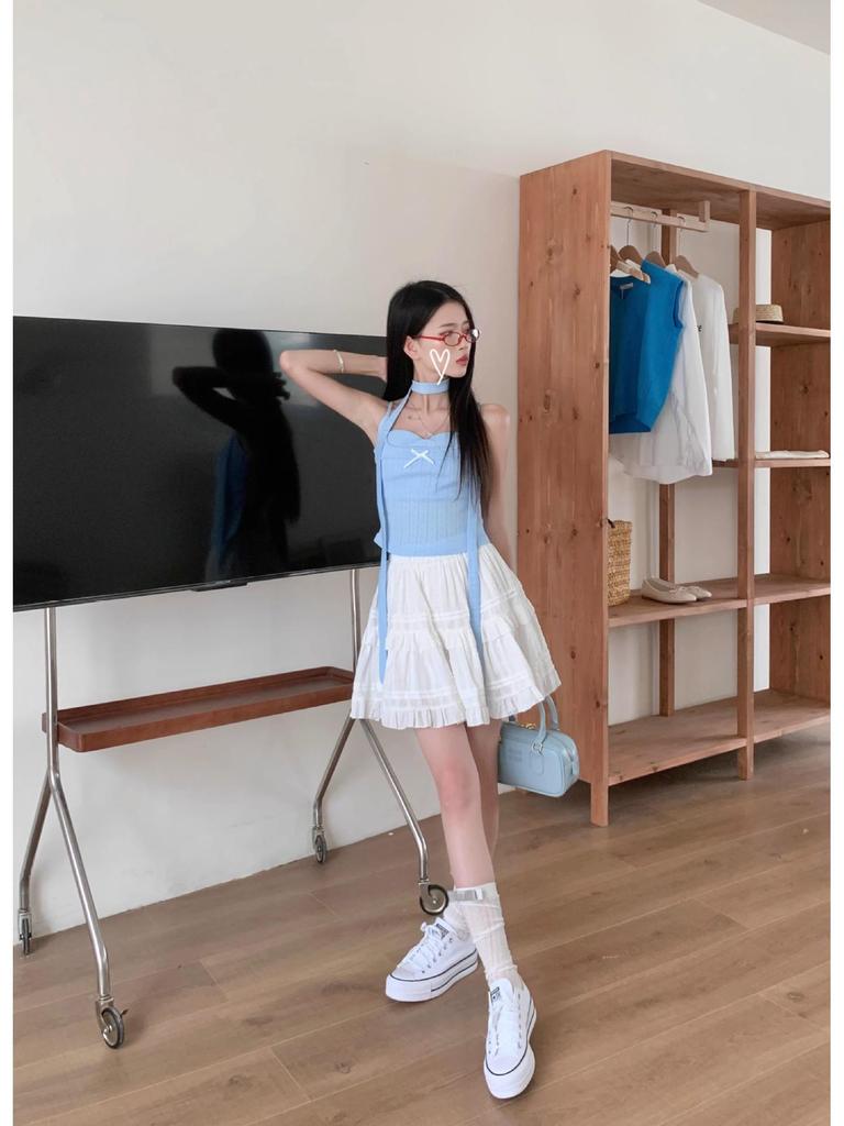 Summer 2025 Women's High-Waist White A-Line Puffy Skirt - Anti-Exposure, Hip-Wrapped Design