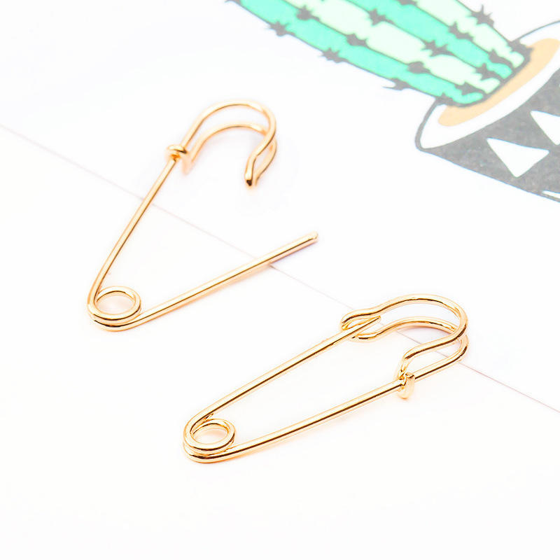 

Stainless Steel Punk Pin Earrings Unique Design Paperclip Safety Steel Stud Fashion Earrings Elegant Women Man Rock Piercing Ma