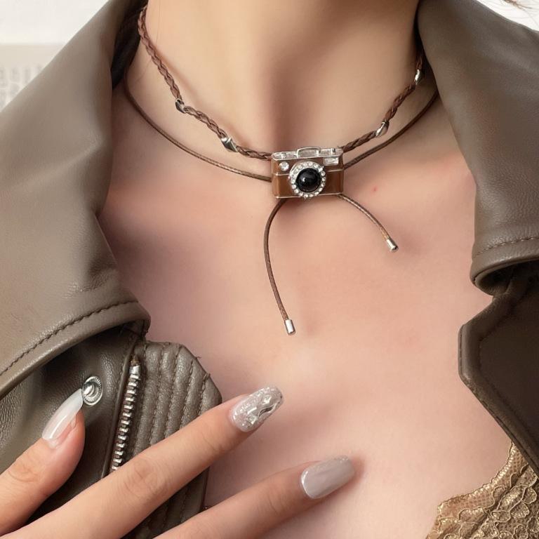 

Унисекс ретро хип-хоп кофейное ожерелье с камерой - модный и универсальный дизайн Star Camera Necklace коричневый