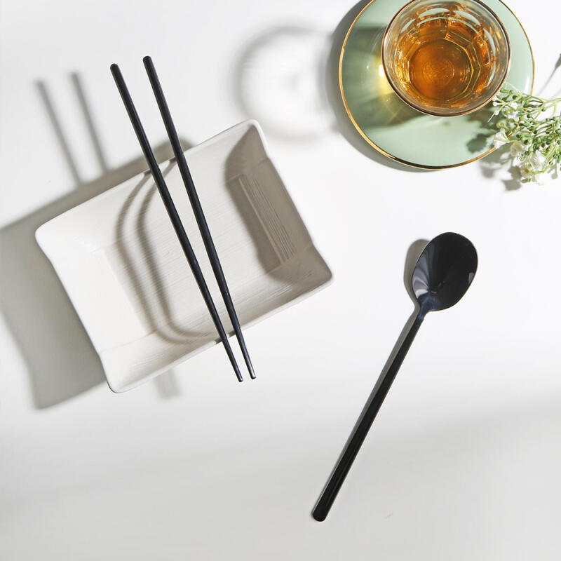 

Duelle Modern Square Spoon Set (Black)