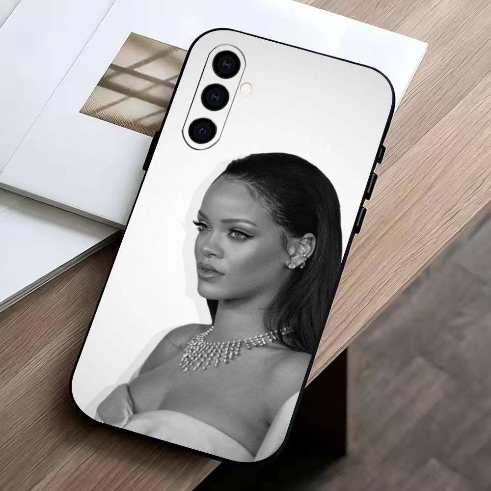 

Чехол для телефона Singer-R-Rihanna Черный Силиконовый Мягкий Для Samsung Galaxy A73,A72,A71,A70,A53,A52,A51 Samsung a42 5g