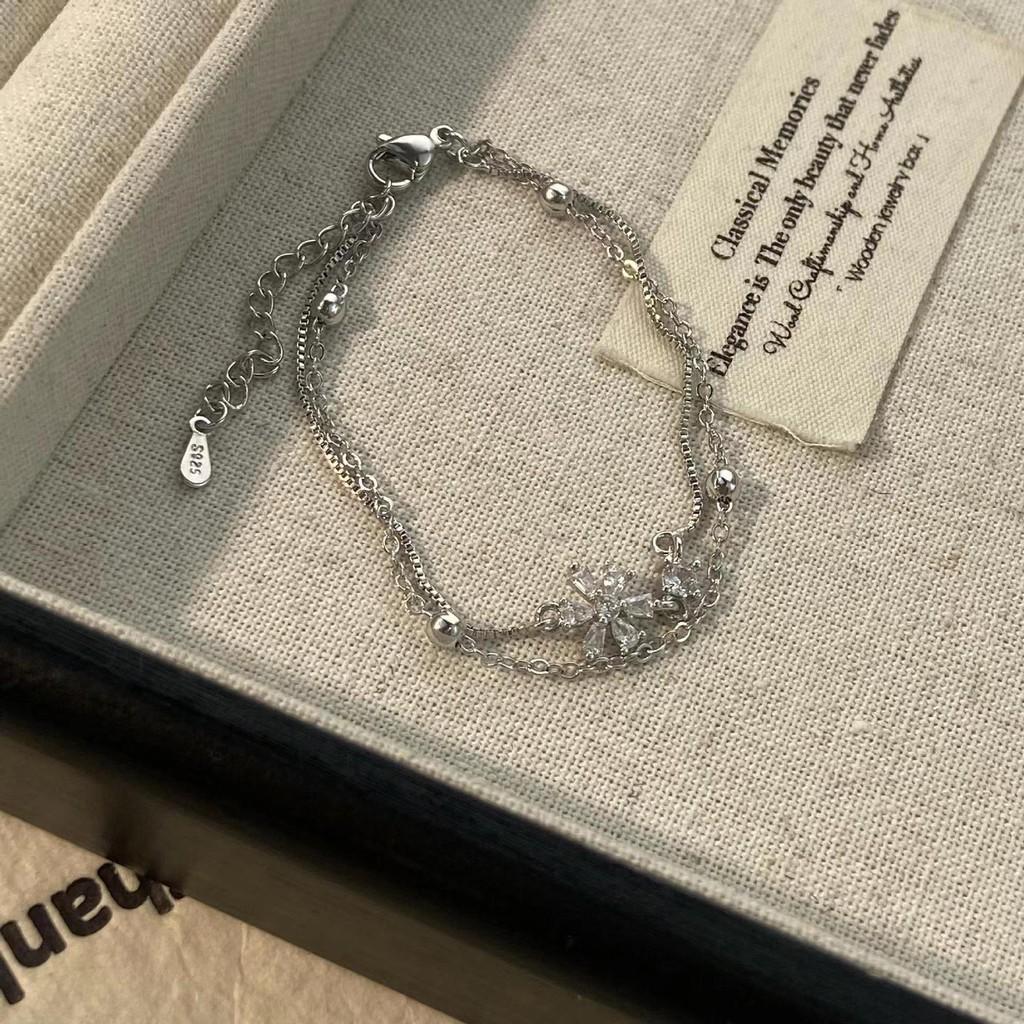 Stylish Floral Fresh Double Layer Bracelet For Women Ideal For Trendy Giving Gift