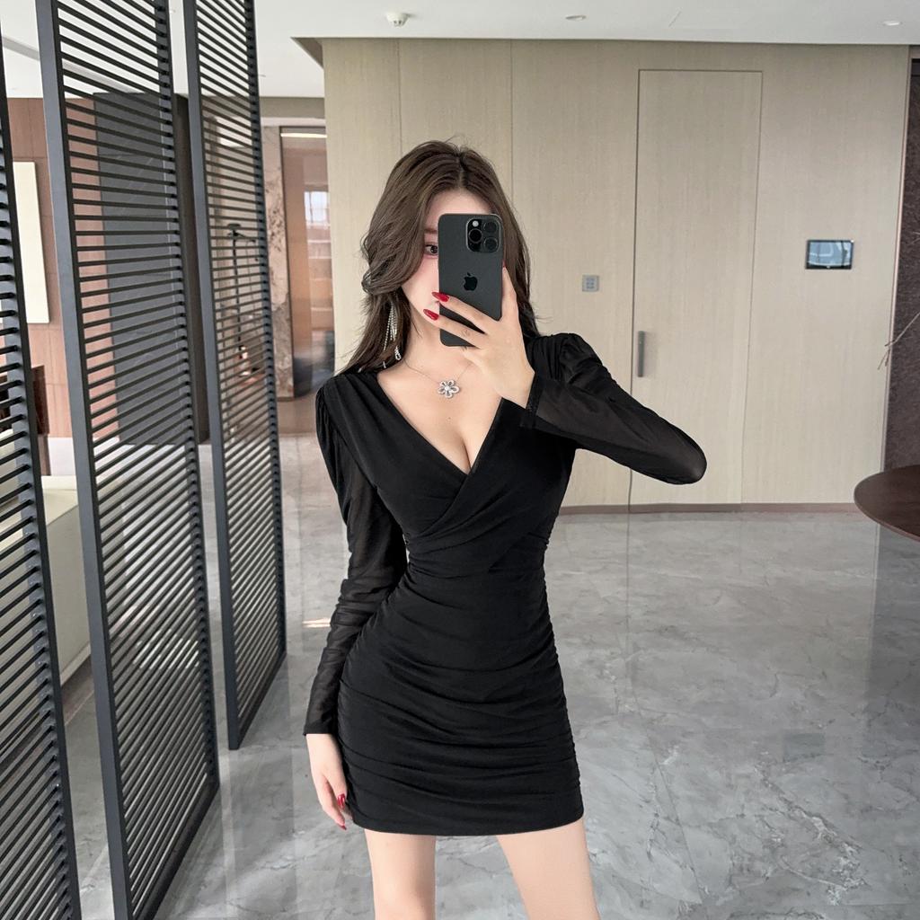 Women's Sexy Black Folded Mesh V-Neck Long Sleeve Hip Wrap Short Bottom Dress Autumn New