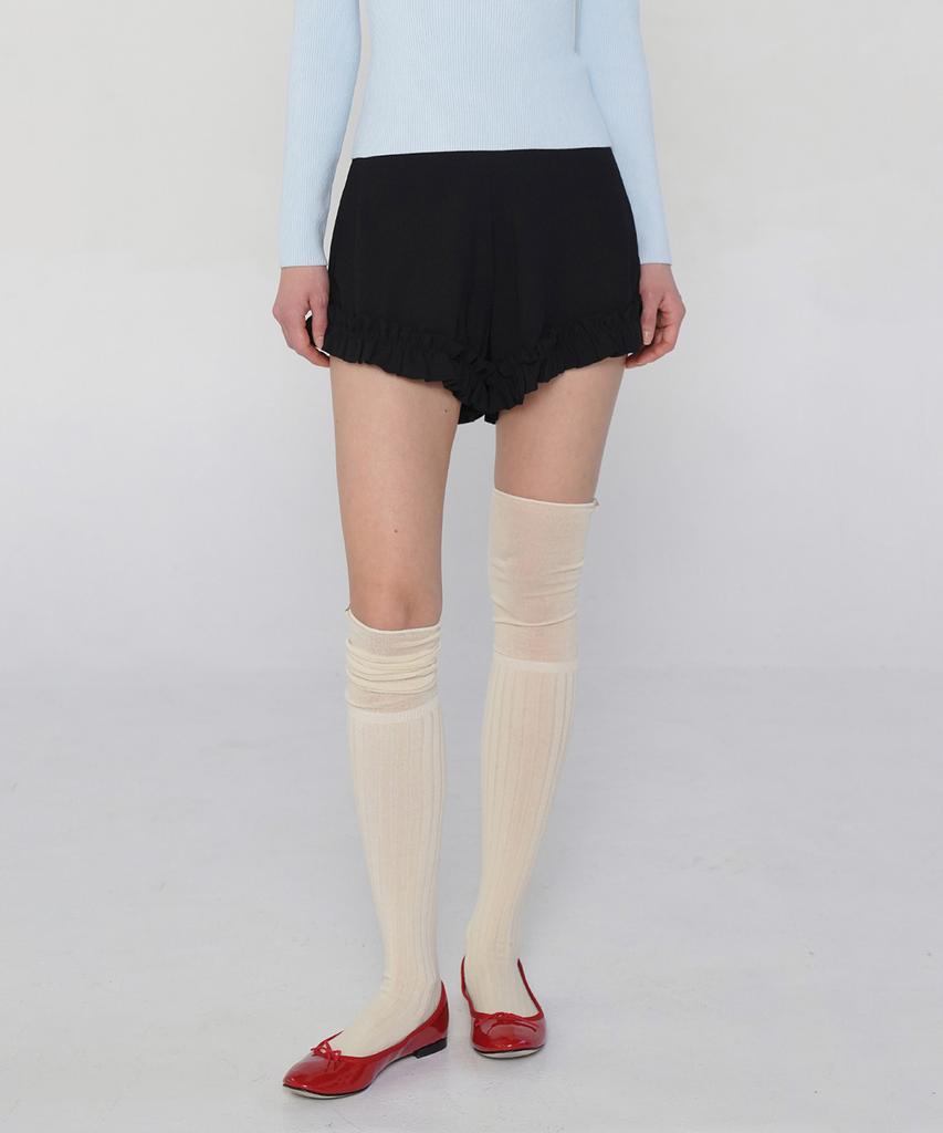 PELOTE Frill Shorts (Black)