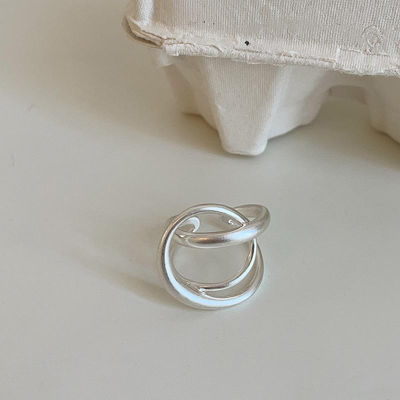 

Трехмерное ступенчатое матовое металлическое открывающееся кольцо, женские преувеличенные индивидуальные модные уникальные темпераментные универсальные серьги