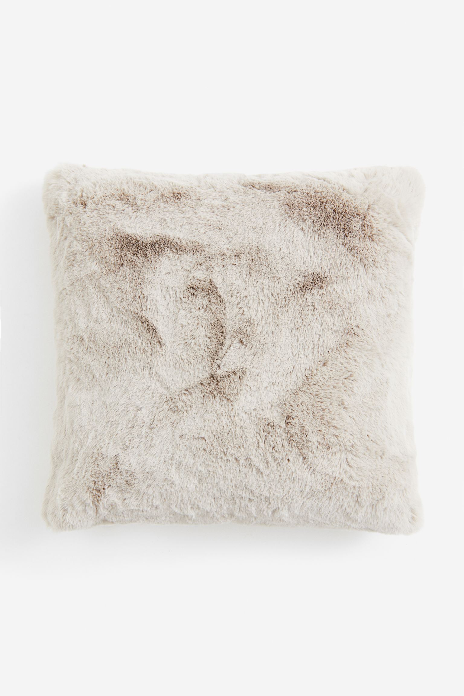 

Fluffy cushion cover