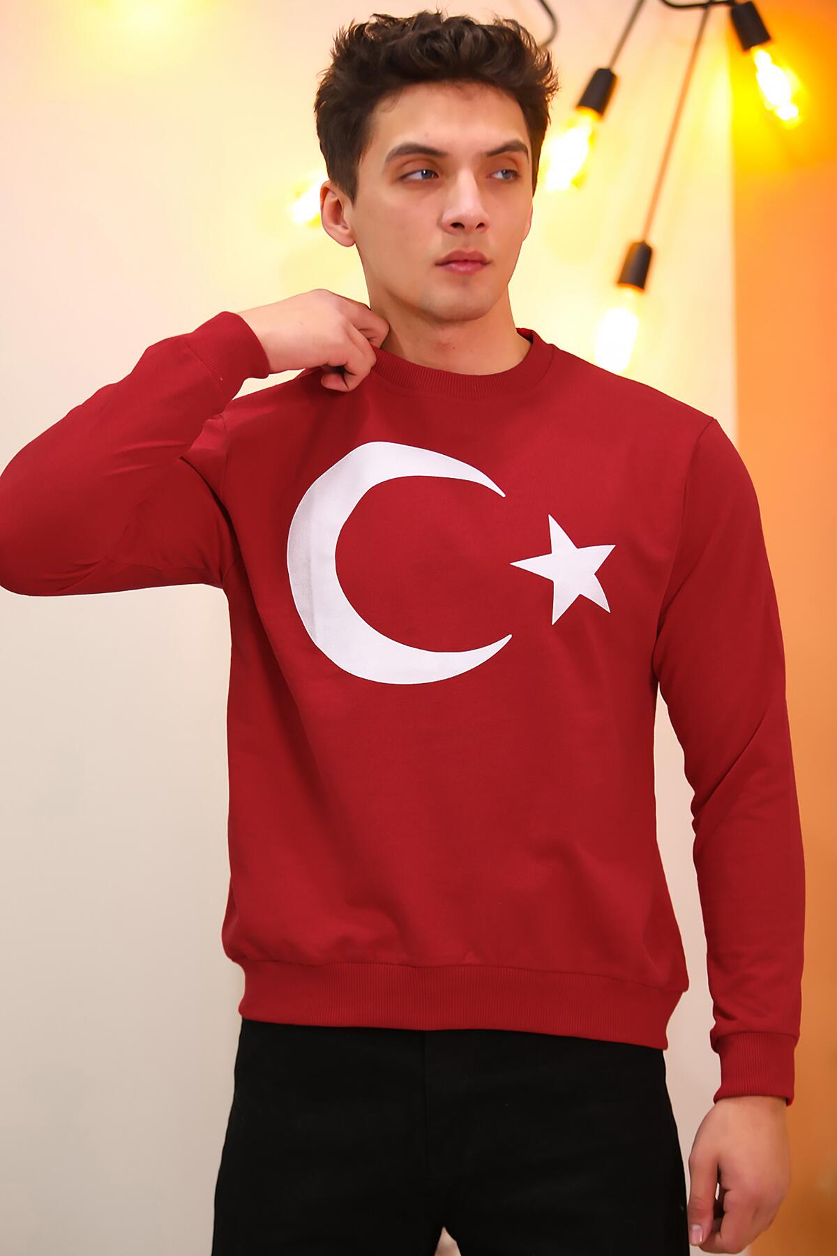 

Мужской свитшот с круглым вырезом и звездами в форме полумесяца M красный