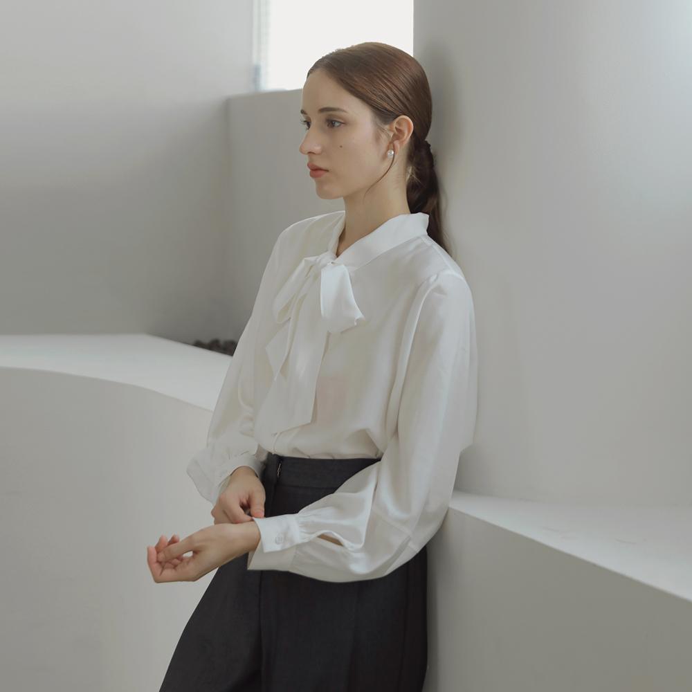 Kelly Donahue Tencel Two-Way Tie Blouse Ivory/Free