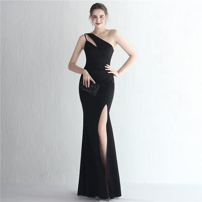 Women's Evening Dress Slim Fit One Shoulder Long Slim Fishtail Skirt Car Model Dress