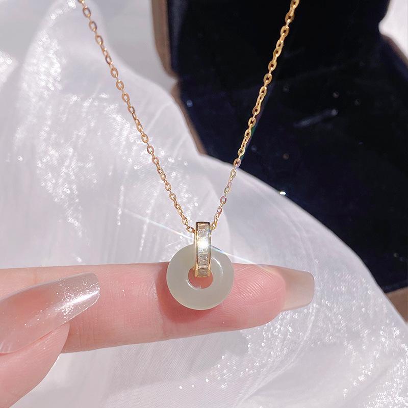 Neue Halskette mit Sicherheitsverschluss aus Hotan-Jade im chinesischen Stil, Damen-Nationalstil, Nischendesign, hochwertige Halskette