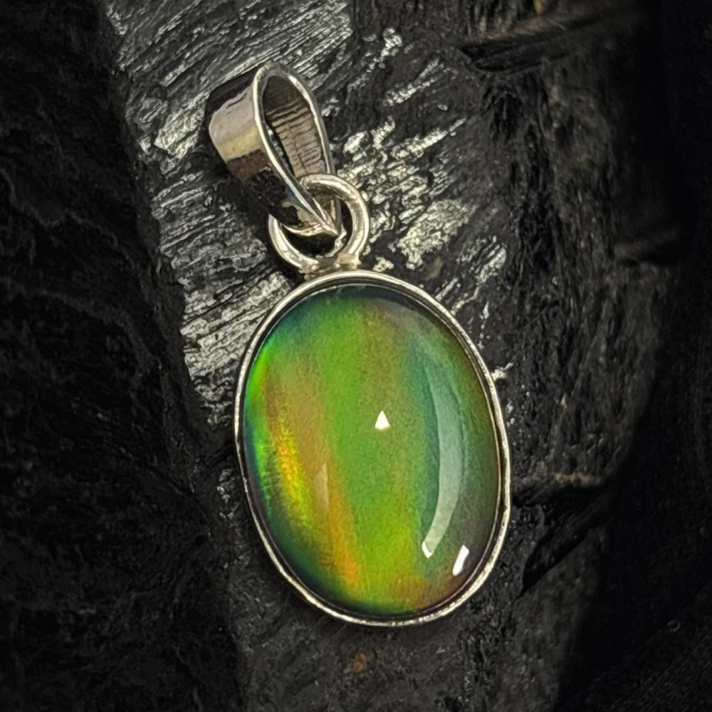 Natural Opal Pendant 21 ct Oval Gems 925 Sterling Silver October Birthstone for Gem Collections