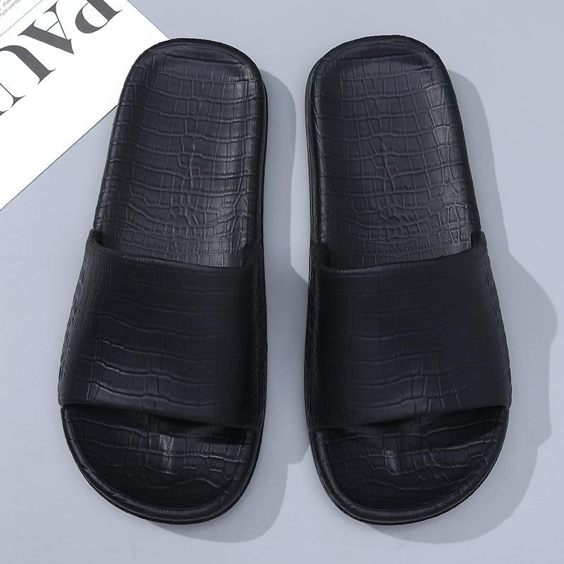 

Summer men s bathroom indoor flip flops casual non-slip slippers outdoor beach cool slippers 40-41 чорний