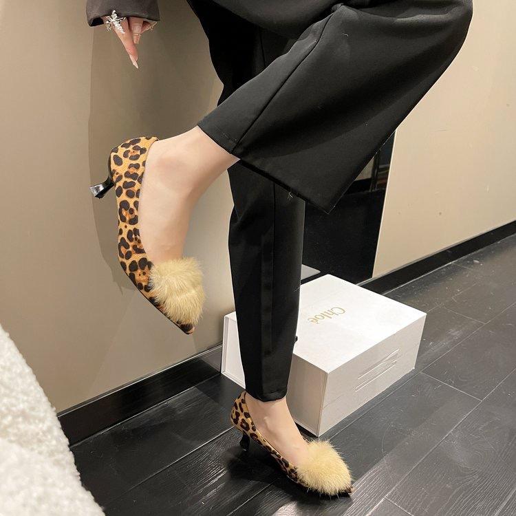 

Элегантный стиль, туфли на высоком каблуке, женские, новинка 2025 года, тонкий каблук, мягкий кожаный свитер, женские туфли, светлый рот, норковая шерсть, высокие каблуки 39 леопардовый
