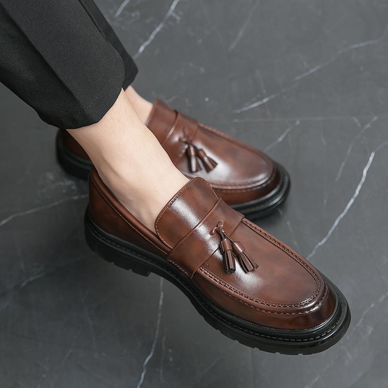 

[Spot] Doudou men s shoes summer British style black men s casual leather shoes lazy people drive with soft soles 37 чёрный