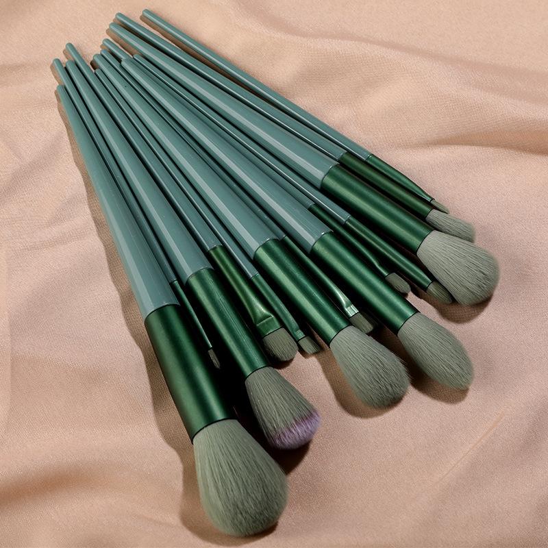 13-Piece Four Seasons Green Makeup Brush Set Soft Bristle Eyeshadow Powder Brush Foundation Blush Concealer Makeup Tools Setting Makeup 13Zijiqing【opp Installa