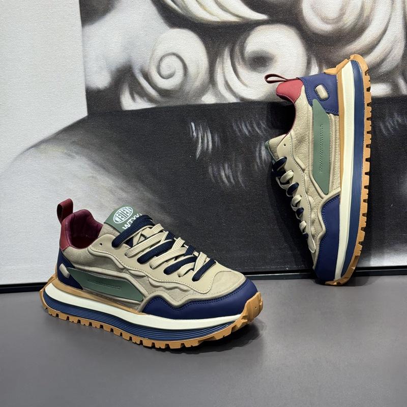 Autumn and Winter Breathable Casual Sports Shoes Non-slip Soft Sole White Shoes for Men Dad Shoes