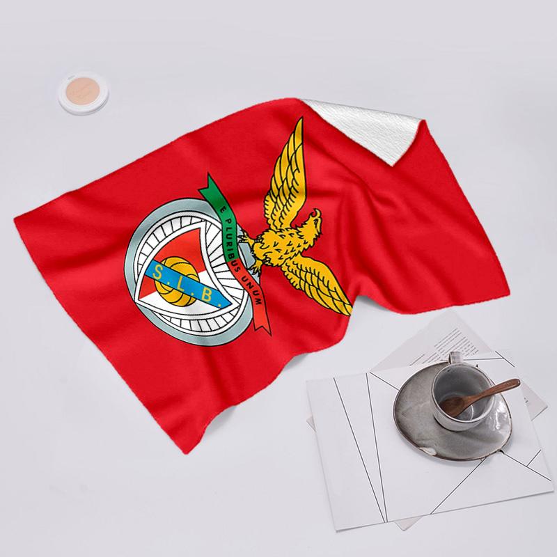 proof beach towel with Sport Lisboa e Benfica pattern - soft,absorbent,quick-drying,machine washable - perfect for swimming,camping,bathing