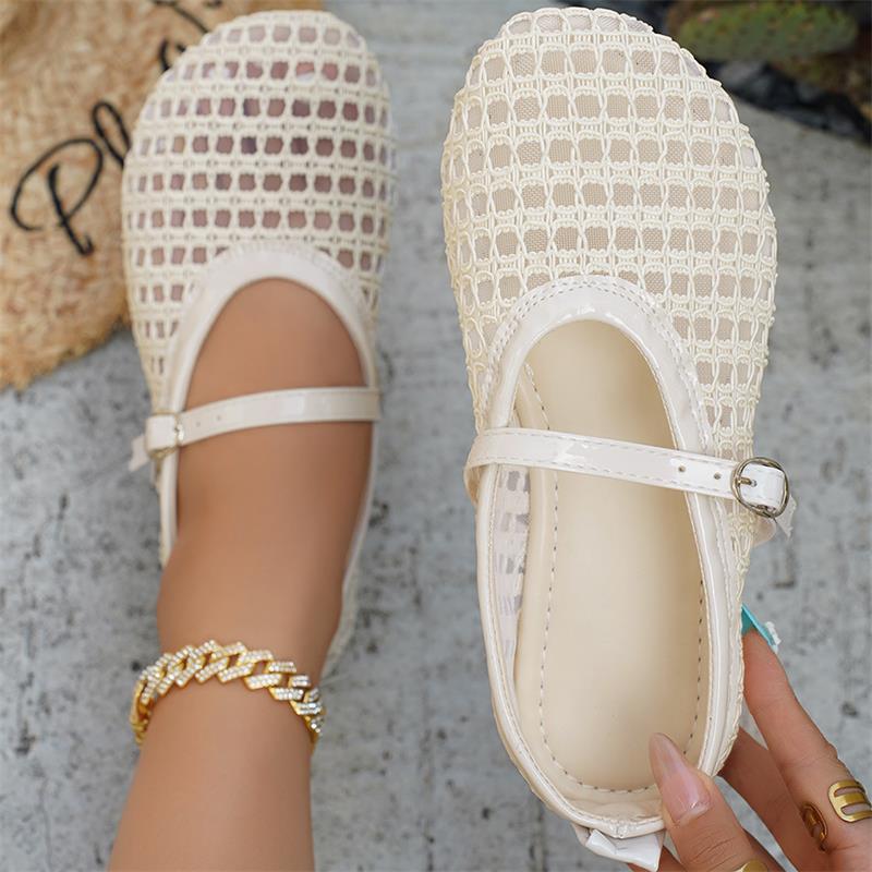 Fashion Summer Designer Cosy Mesh Heels 2025 Women Flat Shoes Fashion Round Toe Buckle Strap Casual Outdoor Dress Sandals