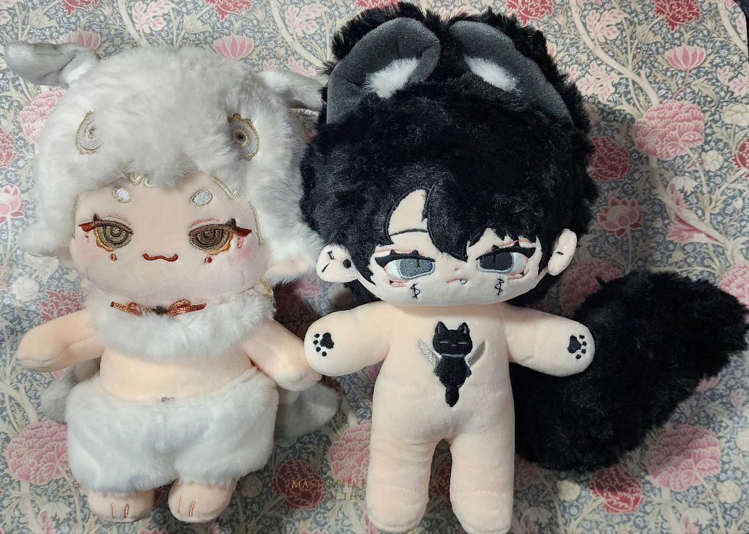 

[USED] Dress-up Plush Toy Korean Plush Toy No Attribute Butterfly Black Cat