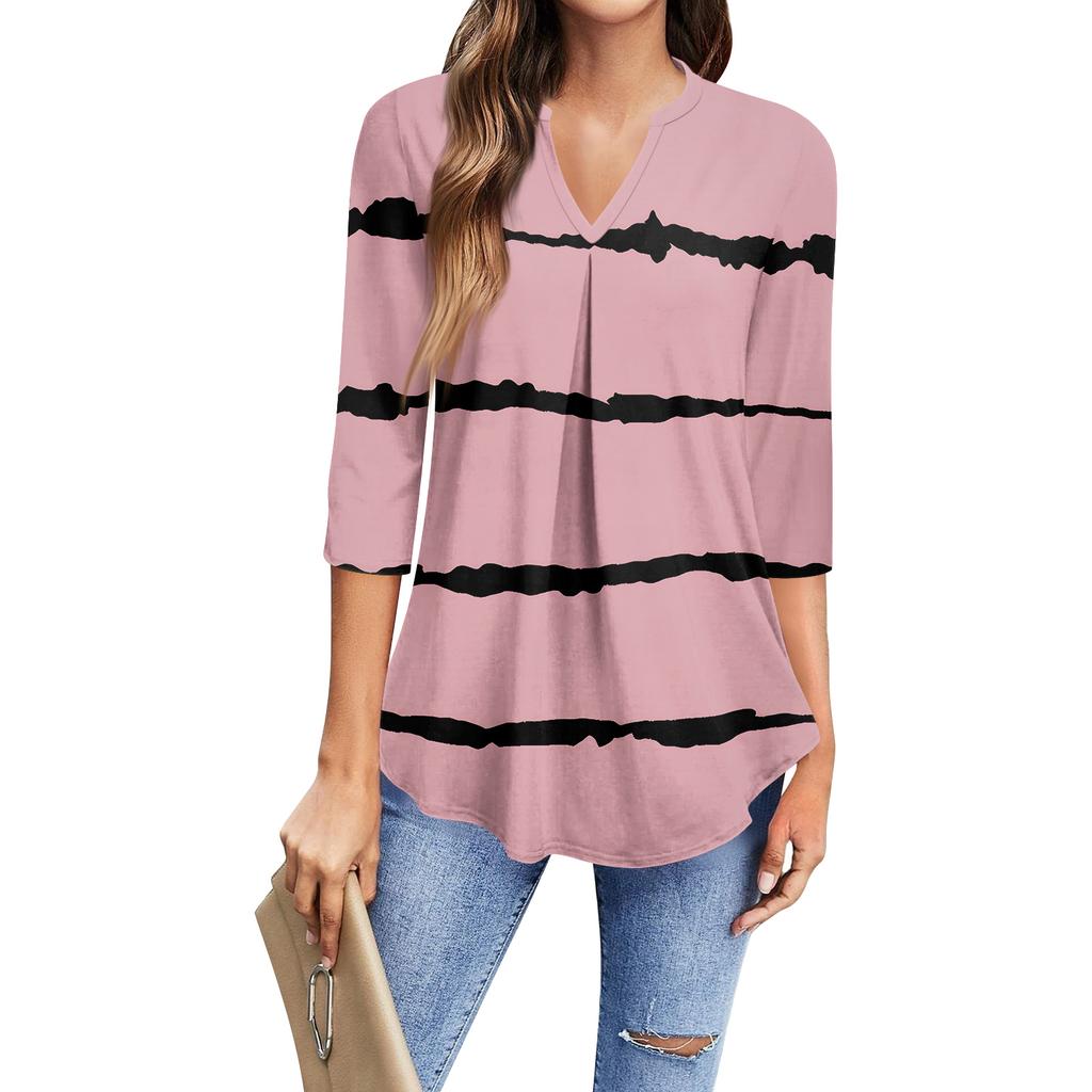 Dames casual T-shirt met driekwartmouwen en V-hals.