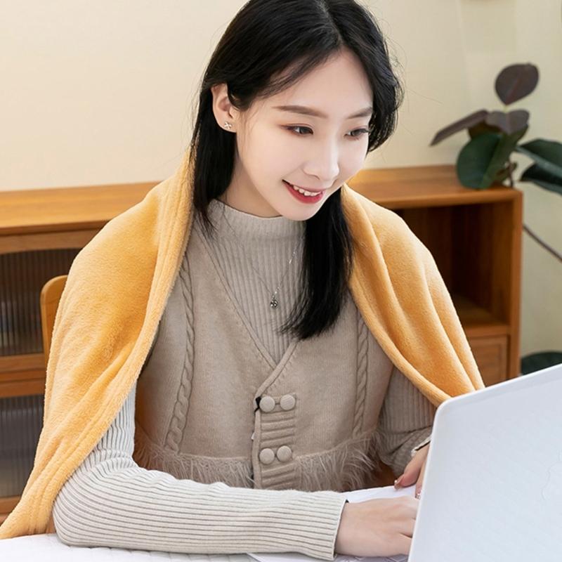 Capybaras Pillow Quilts Double-use Cushions Spring and Summer Office Naping Pillow Gift Cushions Folding Air Conditioning