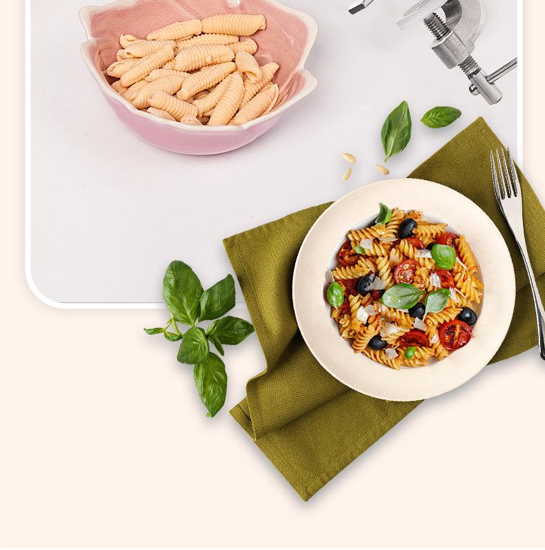 Ruční italský strojek na nudle a těstoviny