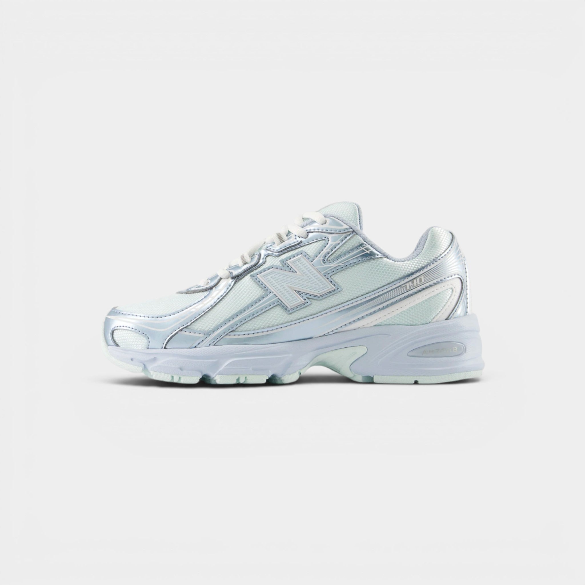 New Balance 740 mežģīņu apavi lieliem