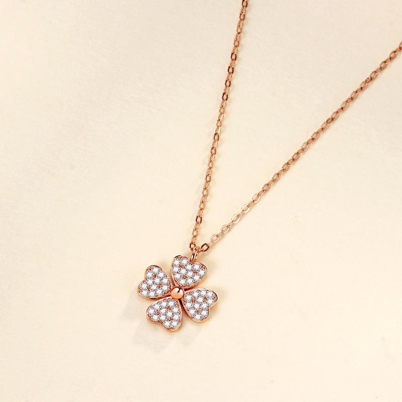 

Ожерелье в виде четырехлистного клевера, инкрустированное бриллиантами, женская мода, легкая роскошь, дизайн высокого класса, ювелирные изделия в стиле инс