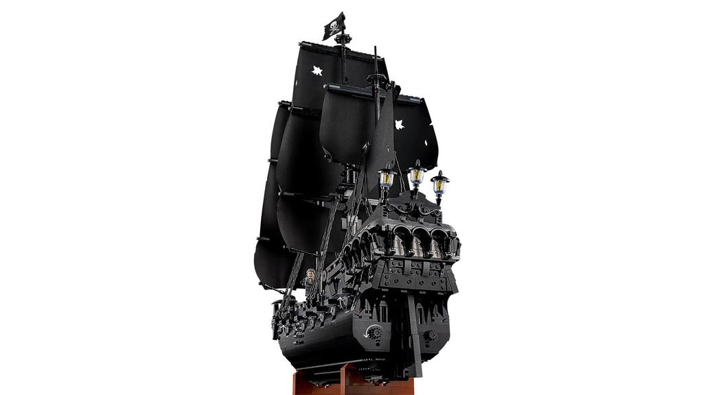 LEGO Icons 10365 - Captain Jack Sparrow's Pirate Ship